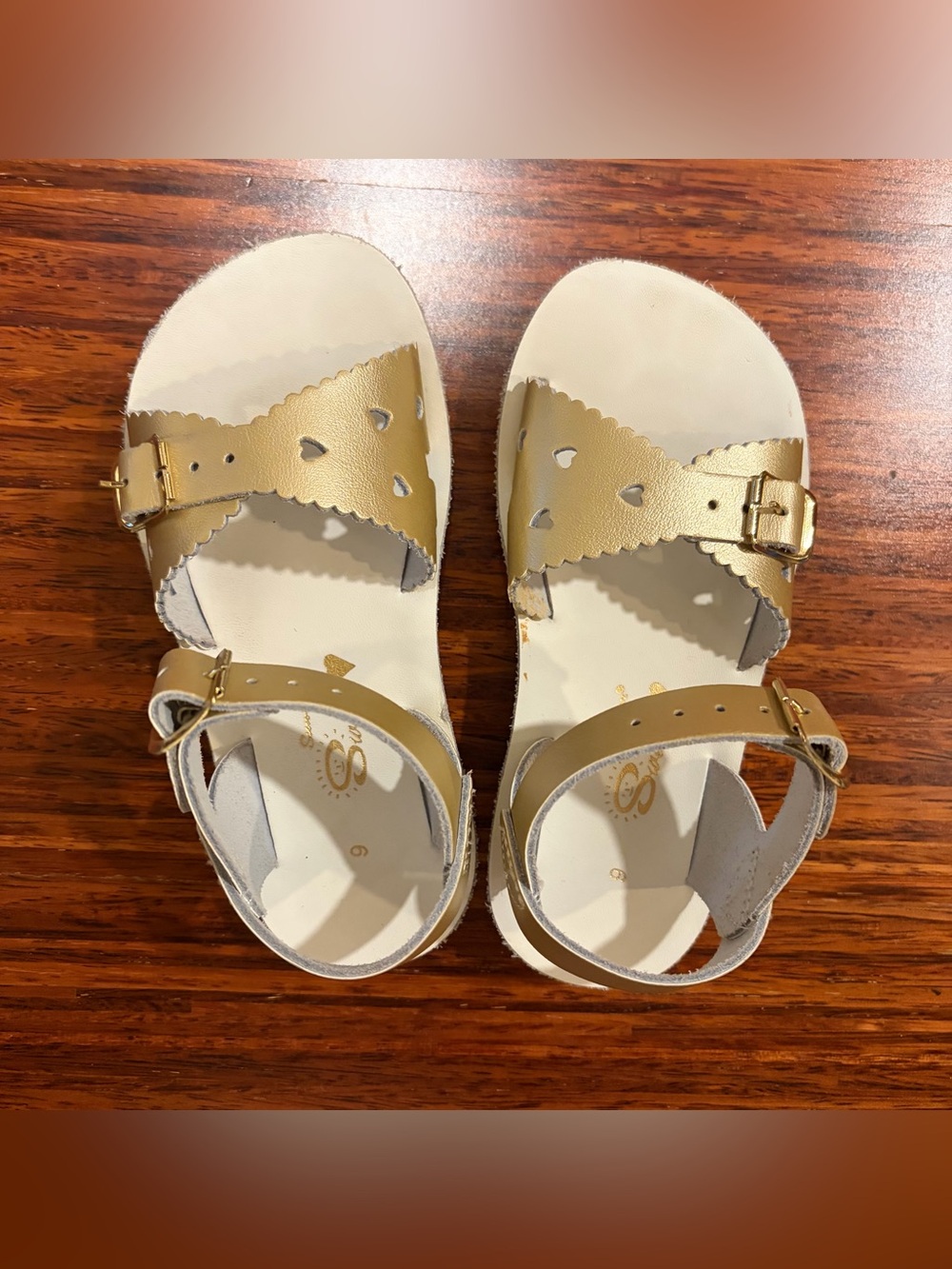 Salt Water Sandals Sun-San Sweetheart Gold Toddler Size 9